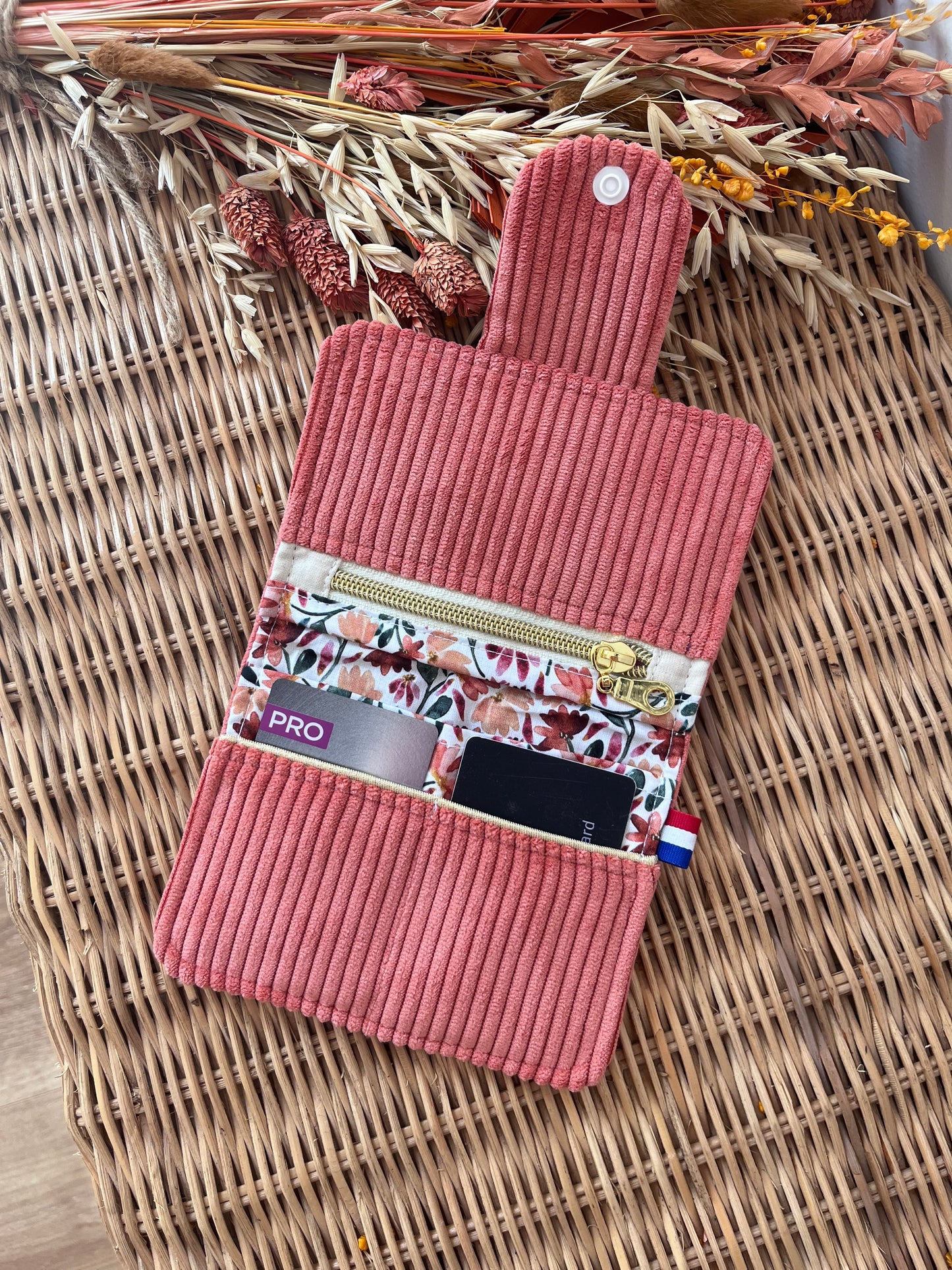 Porte-feuille compact Saumon