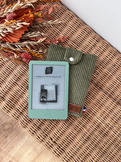 Customizable book cover