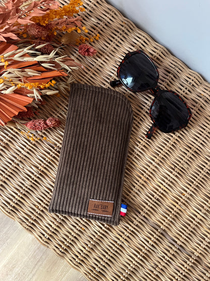 Les étuis à lunettes en stock