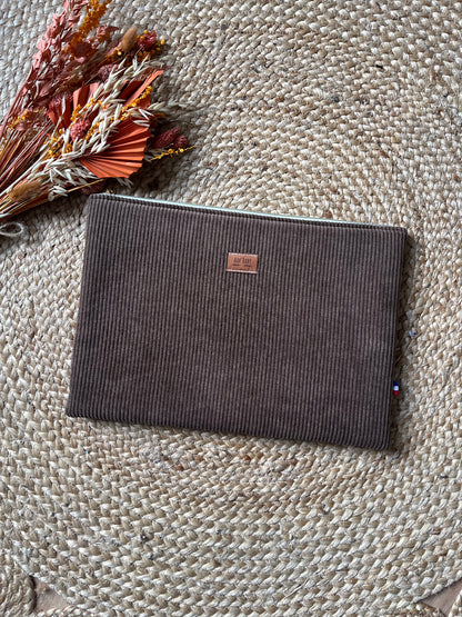 13"/14" computer cases in stock