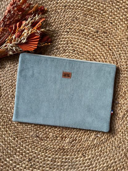 13"/14" computer cases in stock